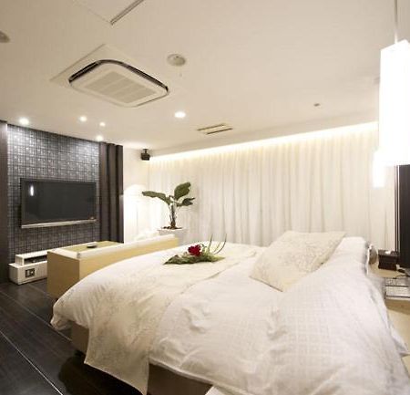 Hotel Water Gate Ichihara (Adults Only) المظهر الخارجي الصورة