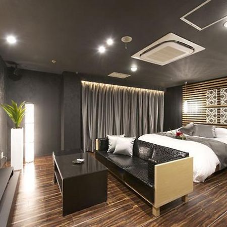 Hotel Water Gate Ichihara (Adults Only) المظهر الخارجي الصورة